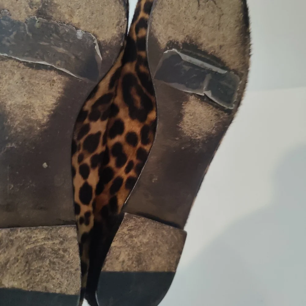 Stuart Weitzman Leopard Print Flats